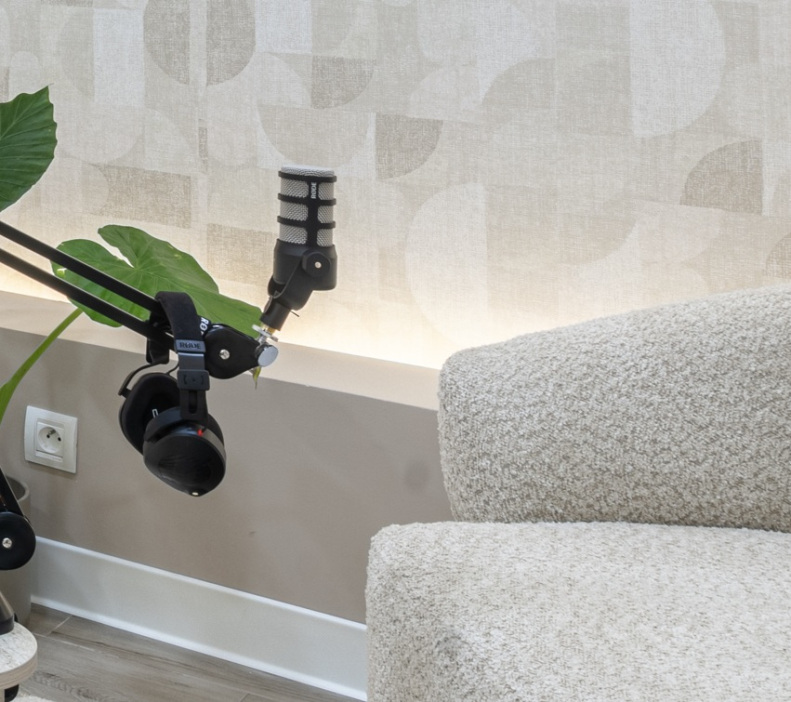 Espace podcast AURYTHM Casablanca enregistrement audio pour coachs formateurs et thérapeutes